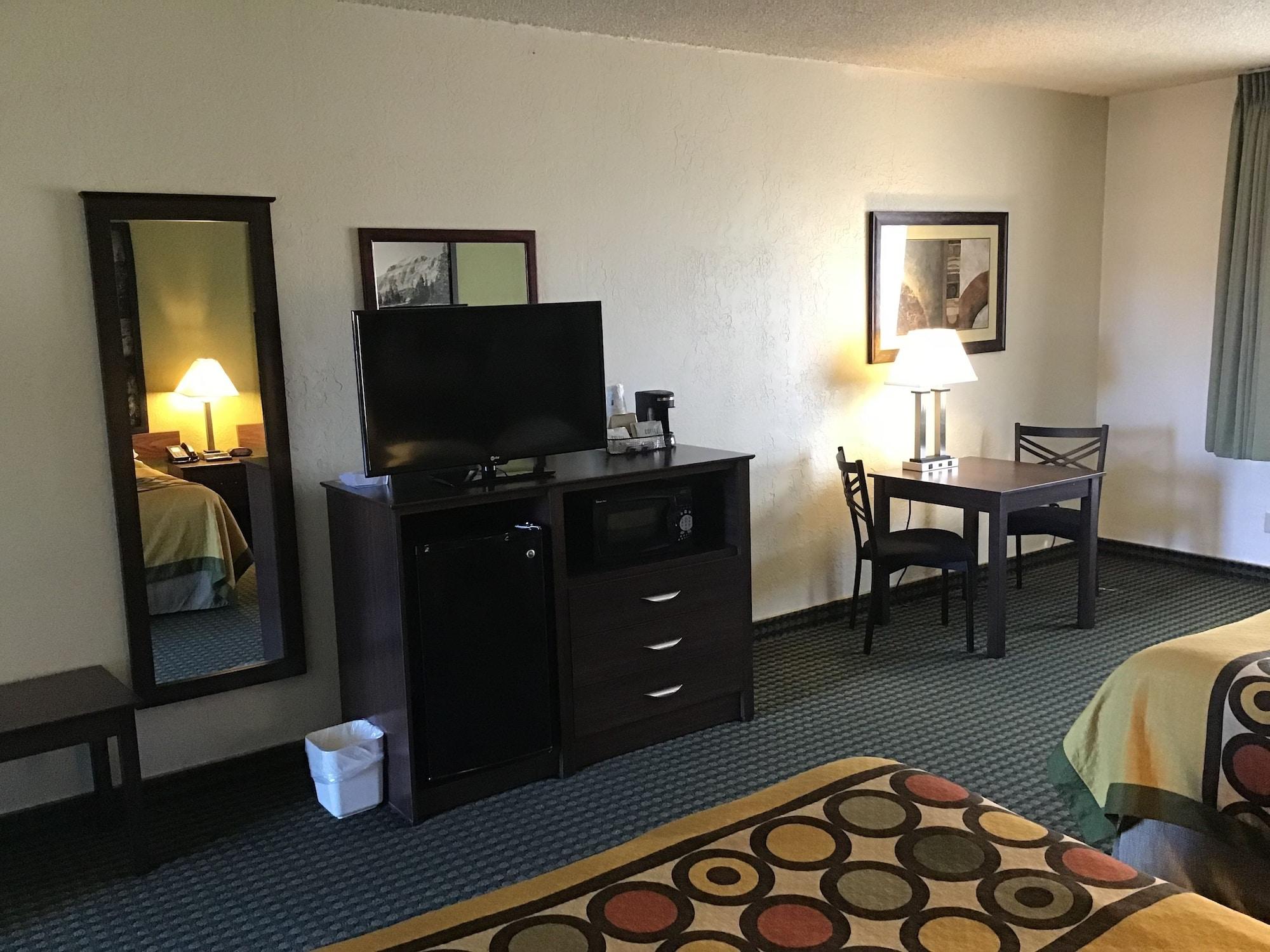 Super 8 By Wyndham Wendover Extérieur photo