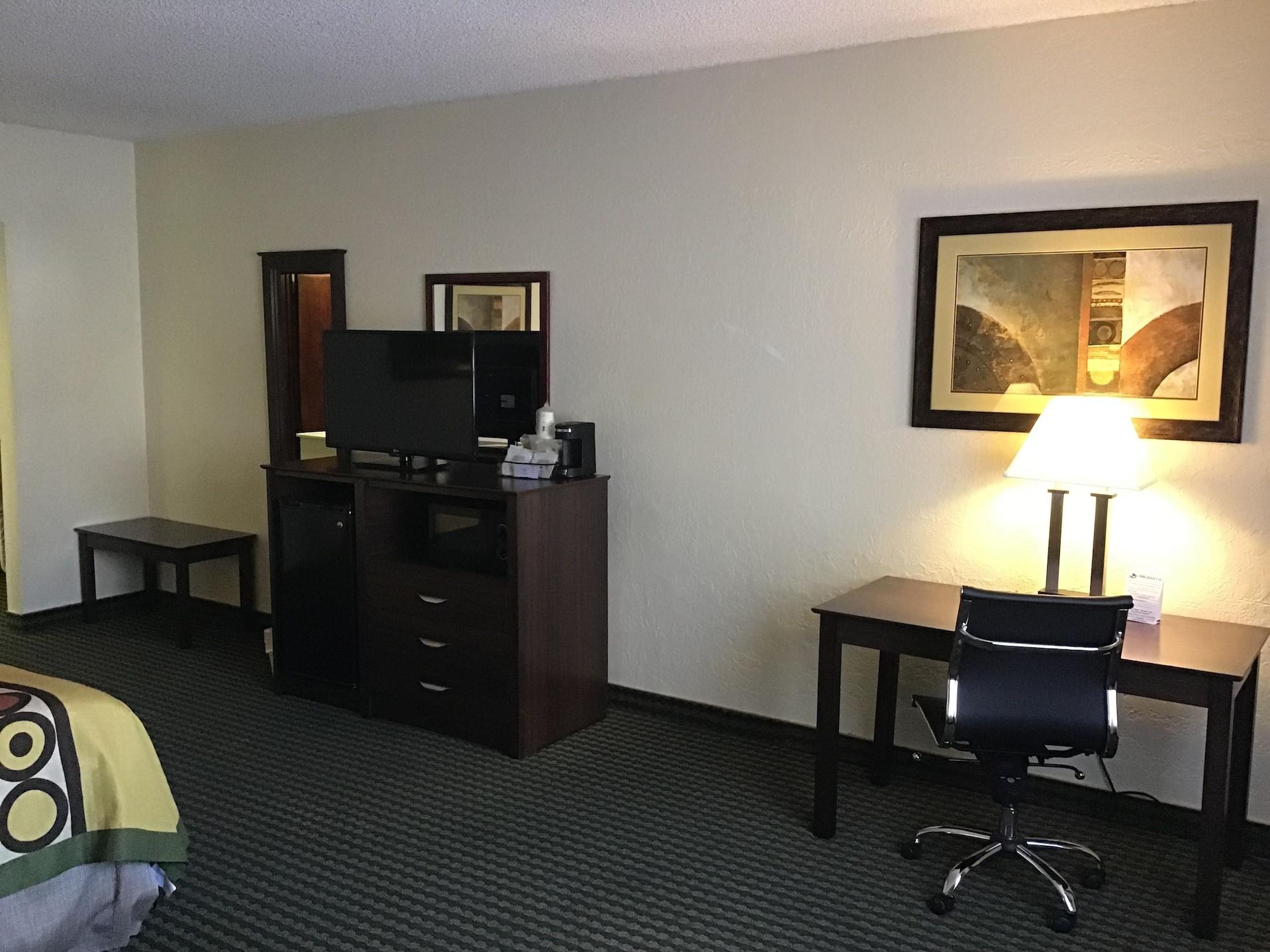 Super 8 By Wyndham Wendover Extérieur photo