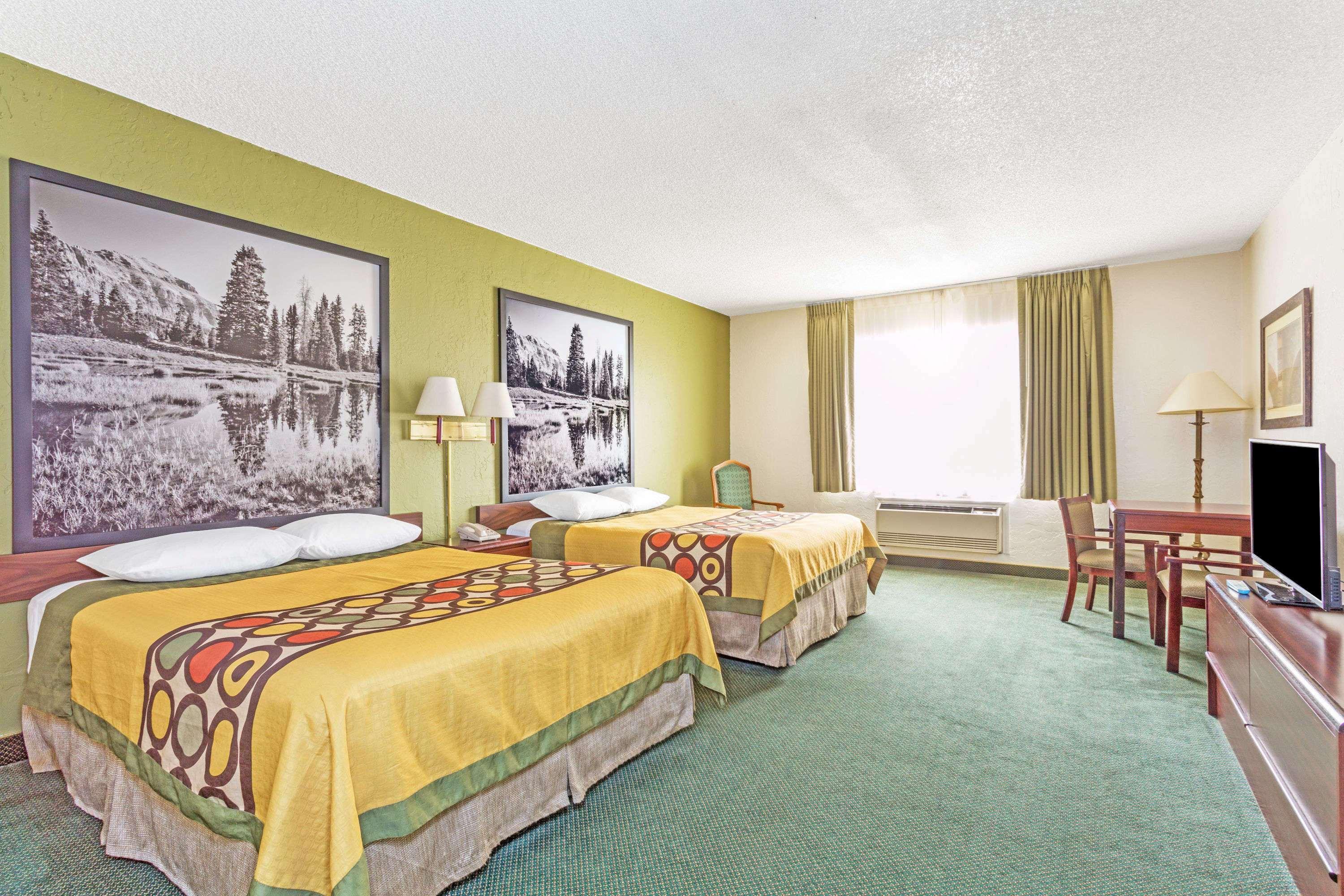 Super 8 By Wyndham Wendover Extérieur photo