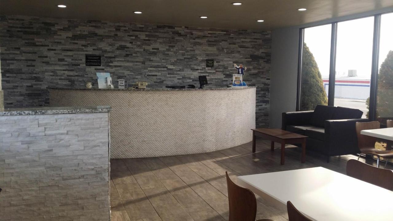 Super 8 By Wyndham Wendover Extérieur photo