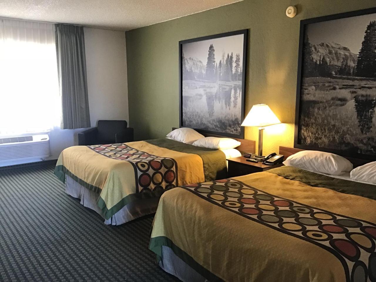 Super 8 By Wyndham Wendover Extérieur photo
